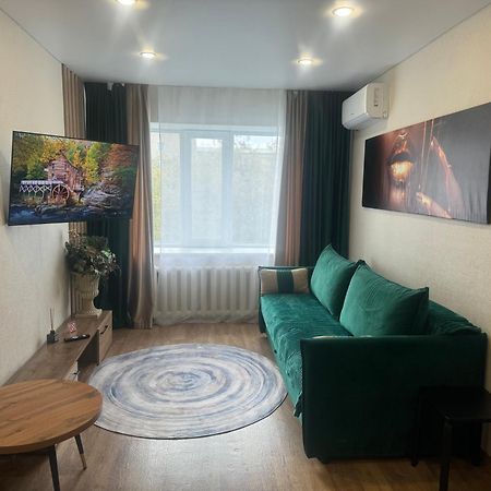 Apartamento Бухар -Жырау 72 Karagandy Exterior foto